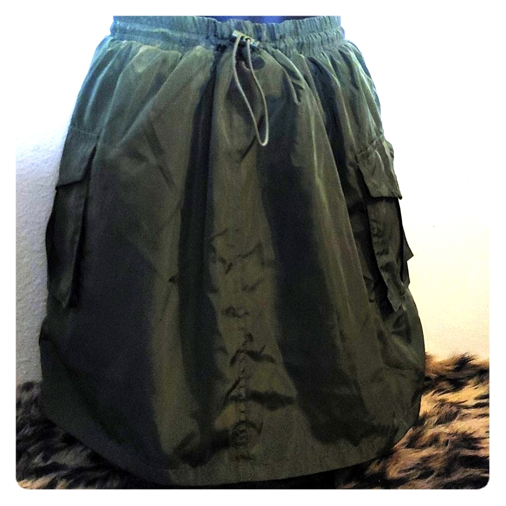 Green skirt